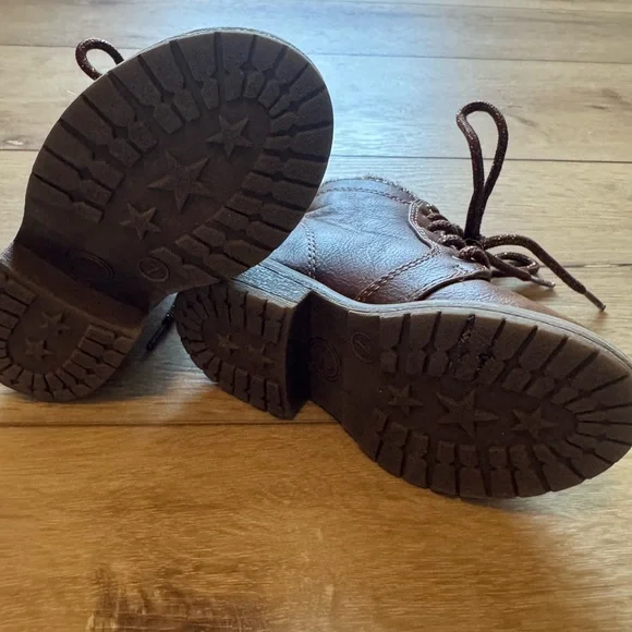 Wonder Nation Brown Kids Boots with Laces - Picture 3 of 3
